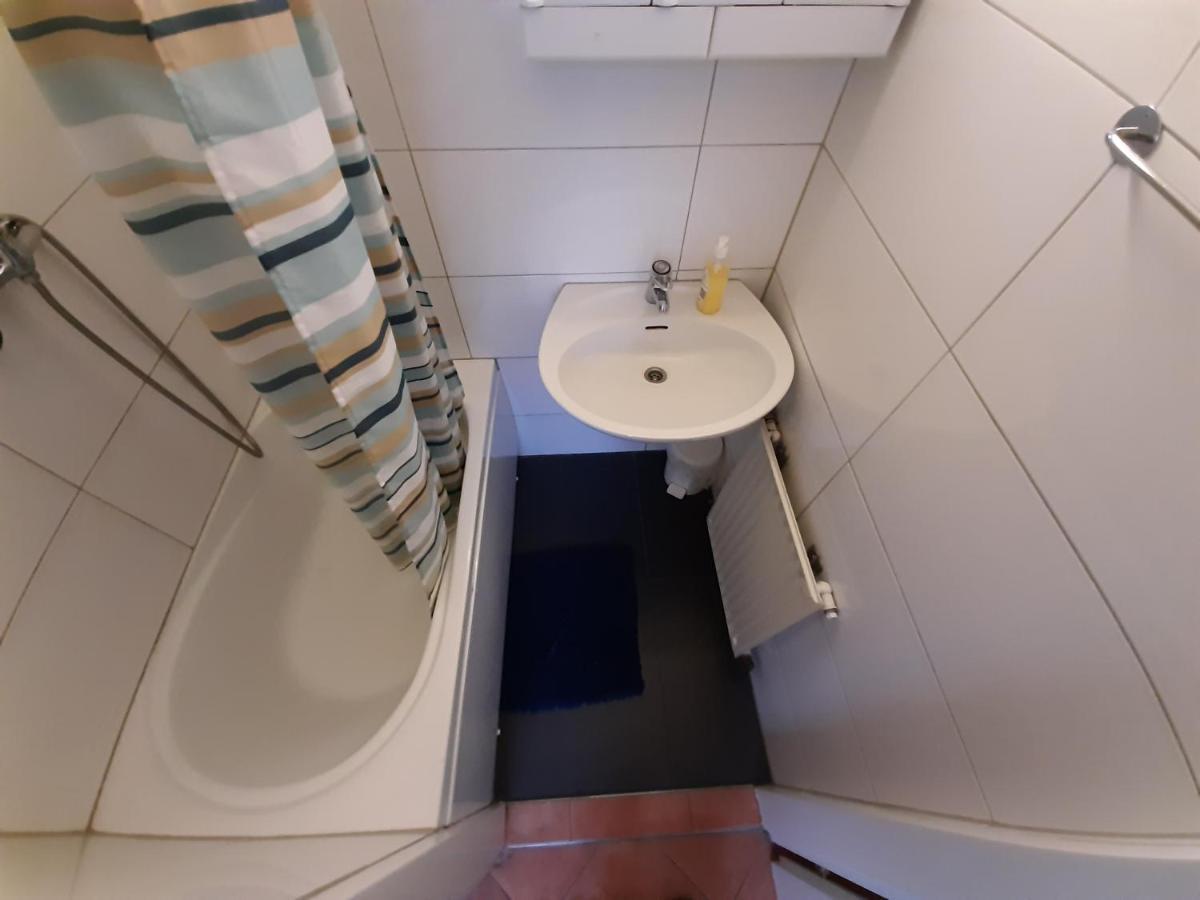 Monterooms Vienna Schoenbrunn 10 Minutes To Downtown Εξωτερικό φωτογραφία
