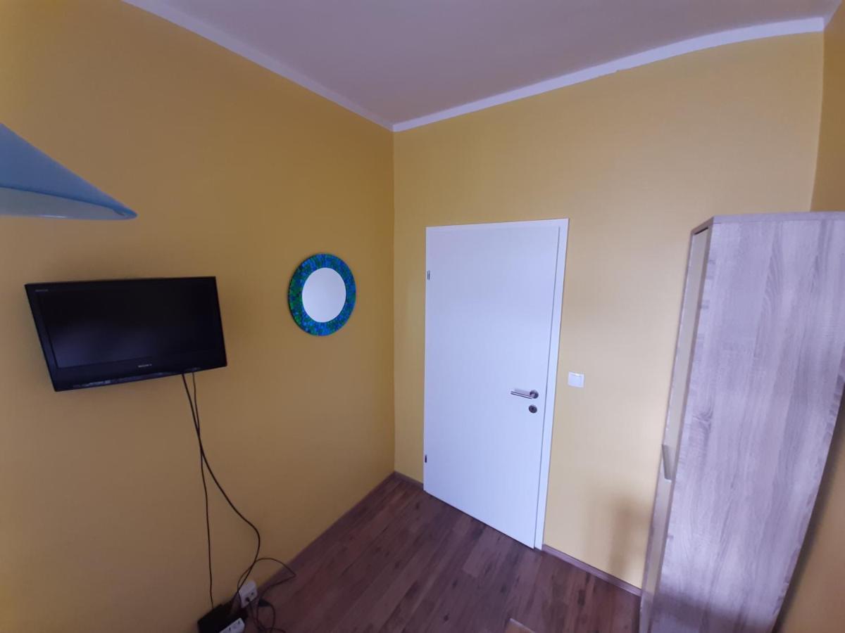 Monterooms Vienna Schoenbrunn 10 Minutes To Downtown Εξωτερικό φωτογραφία